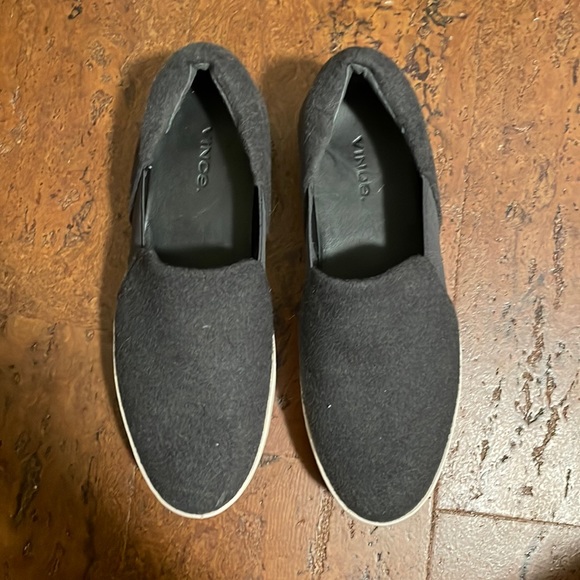Vince Warren Slip On Platform Sneakers - Picture 2 of 4